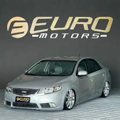 KIA-CERATO-2010