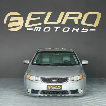 KIA-CERATO-2010