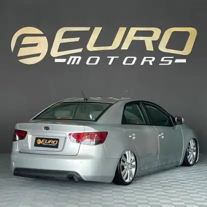 KIA-CERATO-2010