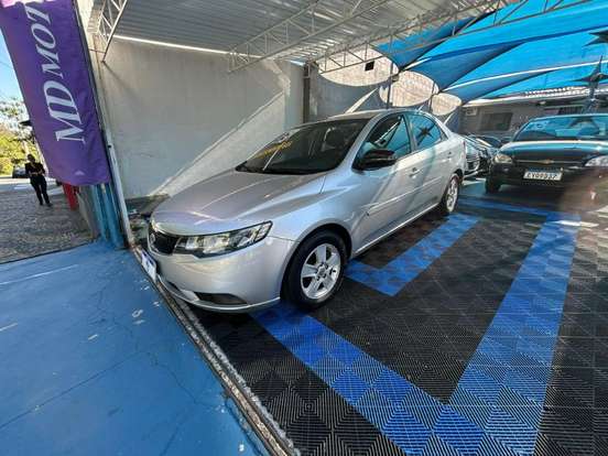 KIA-CERATO-1.6 SX E.233 16V GASOLINA 4P MANUAL KIA-CERATO-2012