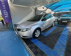 KIA CERATO 1.6 SX E.233 16V GASOLINA 4P MANUAL KIA CERATO 1.6 SX E.233 16V GASOLINA 4P MANUAL