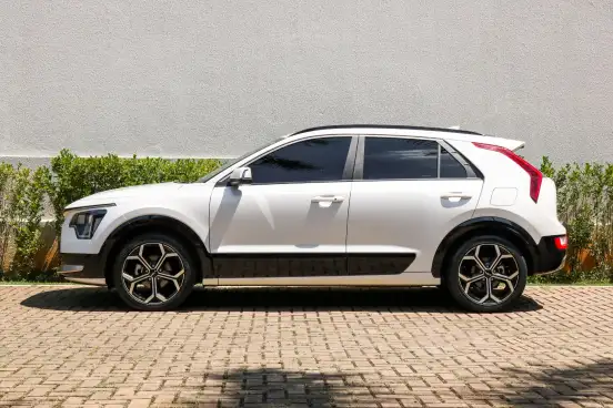 KIA-NIRO-2023