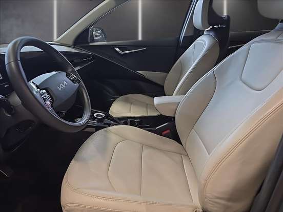 KIA-NIRO-2023