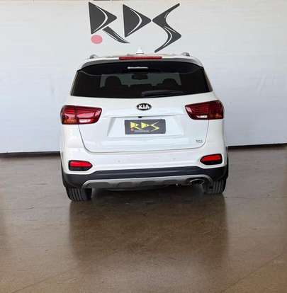 KIA-SORENTO-2019