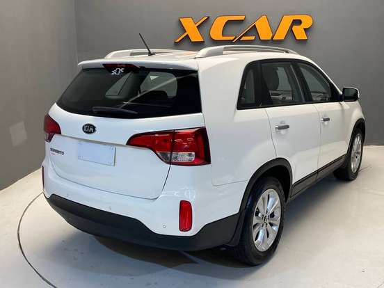 KIA-SORENTO-2.4 16V GASOLINA EX AUTOMÁTICO KIA-SORENTO-2013