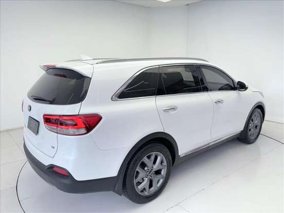 KIA-SORENTO-3.3 V6 GASOLINA EX 7L AUTOMATICO KIA-SORENTO-2017