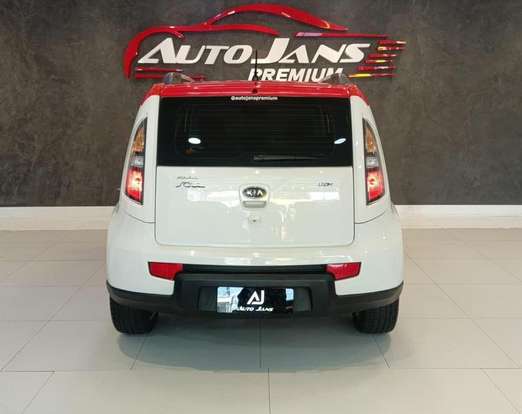 KIA-SOUL-2011