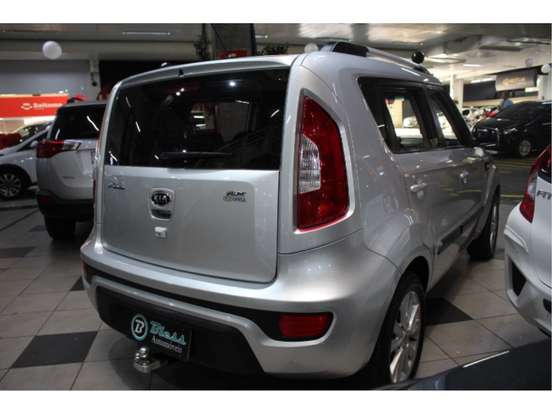 KIA-SOUL-2012