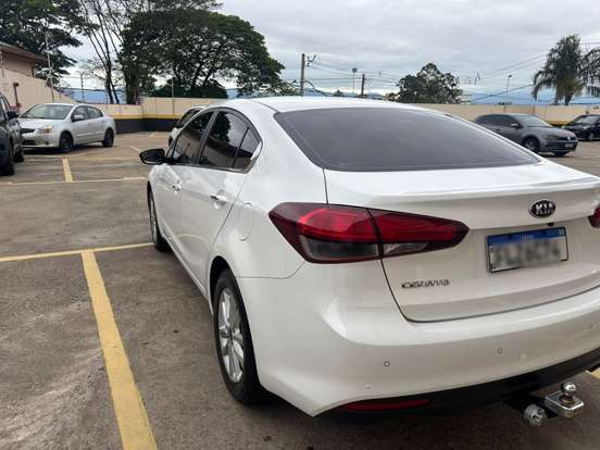 KIA-CERATO-1.6 SX 16V FLEX 4P AUTOMÁTICO KIA-CERATO-2017