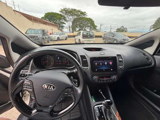 KIA-CERATO-2017
