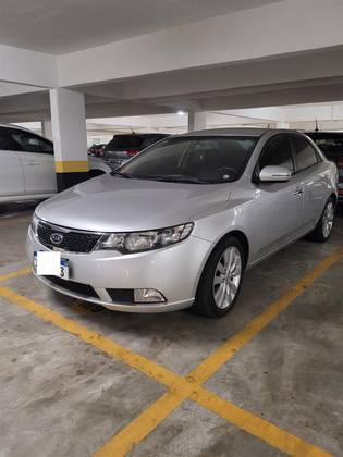 KIA CERATO 1.6 SX3 16V GASOLINA 4P AUTOMÁTICO