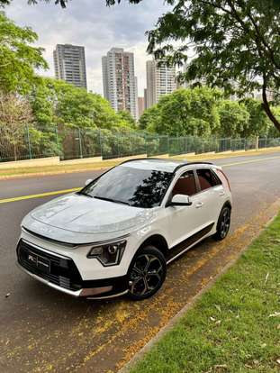 KIA-NIRO-2023