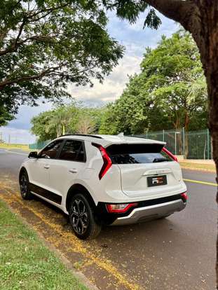 KIA-NIRO-2023