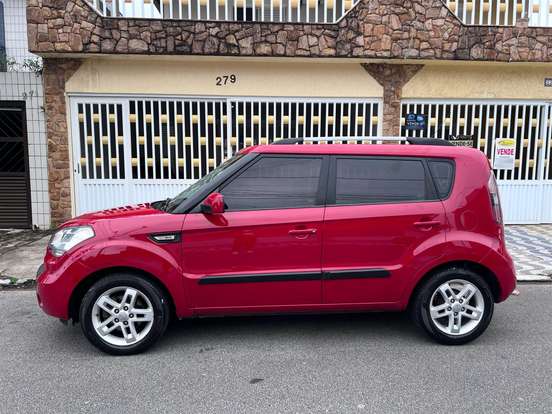 KIA-SOUL-2011