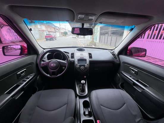 KIA-SOUL-2011