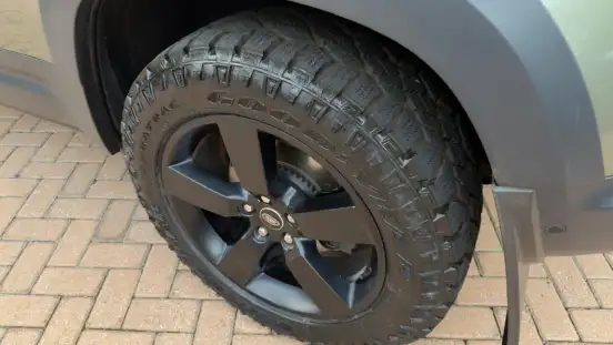 LAND ROVER-DEFENDER-2021