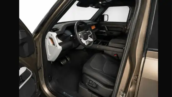 LAND ROVER-DEFENDER-2023