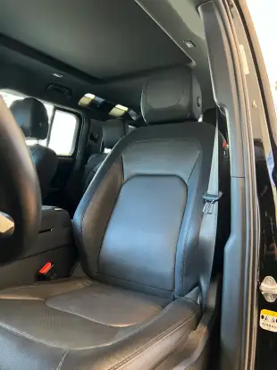 LAND ROVER-DEFENDER-2023