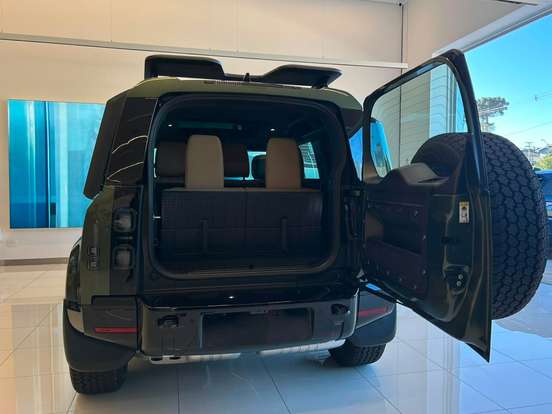 LAND ROVER-DEFENDER-3.0 D350 TURBO DIESEL MHEV 110 X-DYNAMIC HSE AWD AUTOMÁTICO LAND ROVER-DEFENDER-2026