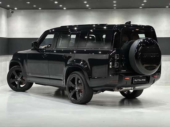 LAND ROVER-DEFENDER-2024
