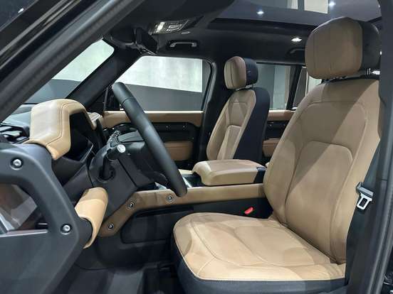 LAND ROVER-DEFENDER-2024