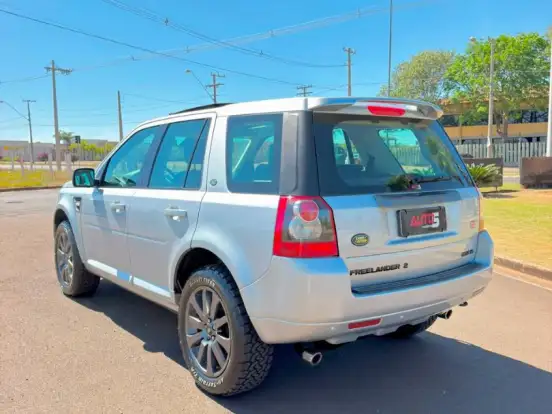 LAND ROVER-FREELANDER-3.2 HSE 6 CILINDROS 24V GASOLINA 4P AUTOMÁTICO LAND ROVER-FREELANDER-2008
