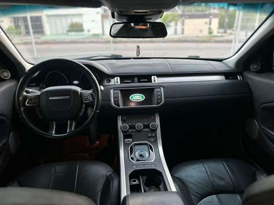 LAND ROVER-RANGE ROVER EVOQUE-2.0 SE 4WD 16V GASOLINA 4P AUTOMÁTICO LAND ROVER-RANGE ROVER EVOQUE-2017