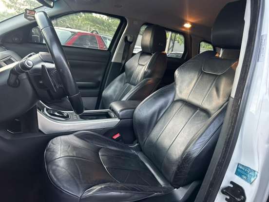 LAND ROVER-RANGE ROVER EVOQUE-2.0 SE 4WD 16V GASOLINA 4P AUTOMÁTICO LAND ROVER-RANGE ROVER EVOQUE-2017
