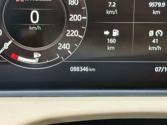 LAND ROVER-RANGE ROVER VELAR-2.0 P300 GASOLINA R-DYNAMIC SE AUTOMÁTICO LAND ROVER-RANGE ROVER VELAR-2018