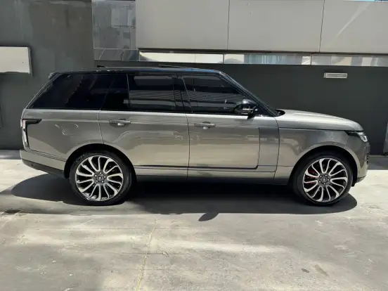LAND ROVER-RANGE ROVER VOGUE-4.4 AUTOBIOGRAPHY SDV8 4X4 TURBO DIESEL 4P AUTOMÁTICO LAND ROVER-RANGE ROVER VOGUE-2019