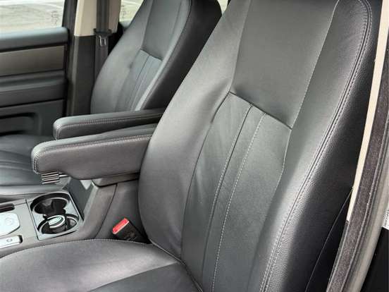 LAND ROVER-DISCOVERY 4-3.0 SE 4X4 V6 24V BI-TURBO DIESEL 4P AUTOMÁTICO LAND ROVER-DISCOVERY 4-2014