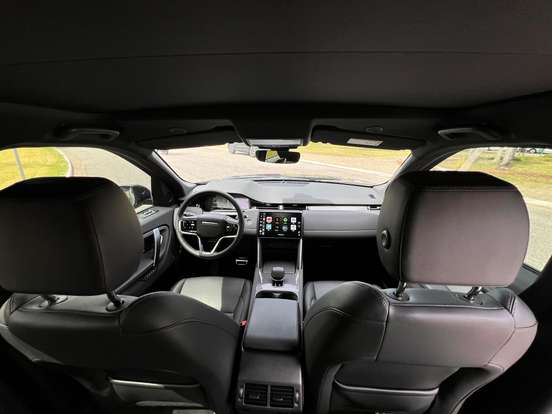 LAND ROVER-DISCOVERY SPORT-2024