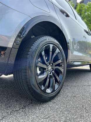 LAND ROVER-DISCOVERY SPORT-2024