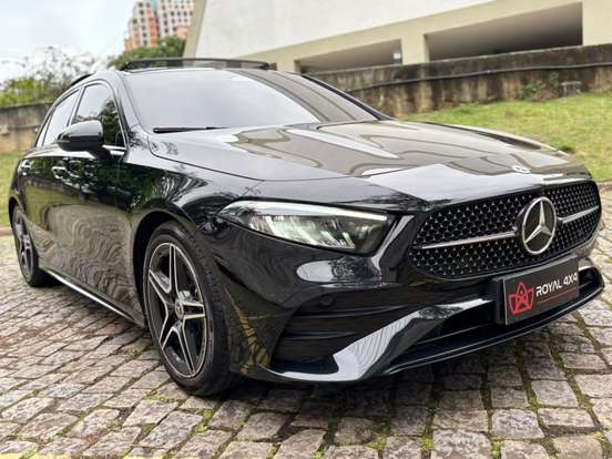 MERCEDES-BENZ-A 200-2024