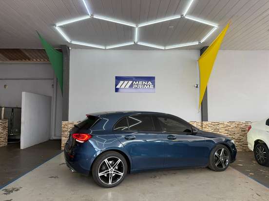 MERCEDES-BENZ-A 250-2021