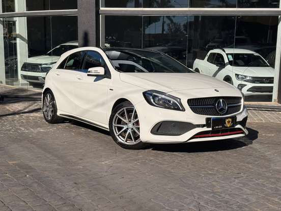 MERCEDES-BENZ-A 250-2016