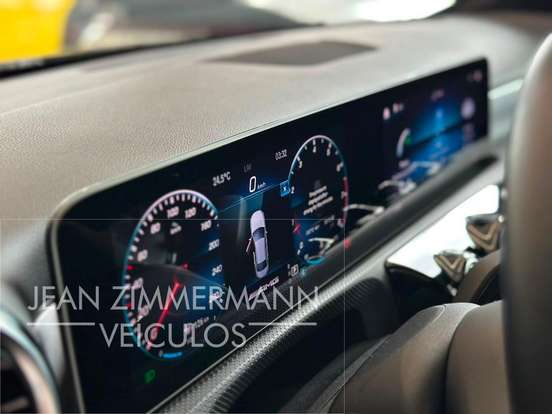 MERCEDES-BENZ-A 35 AMG-2.0 CGI GASOLINA SEDAN 4MATIC 7G-DCT MERCEDES-BENZ-A 35 AMG-2020