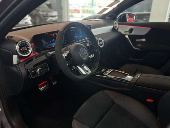 MERCEDES-BENZ-A 45 AMG-2.0 CGI GASOLINA S 4MATIC SPEEDSHIFT MERCEDES-BENZ-A 45 AMG-2025
