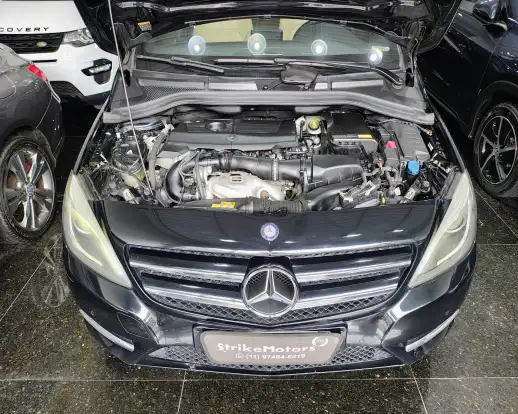 MERCEDES-BENZ-B 200-2012