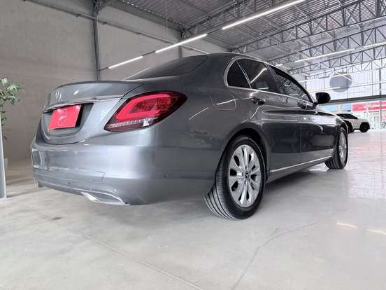 MERCEDES-BENZ-C 180-2019