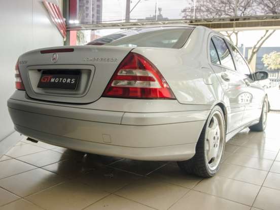 MERCEDES-BENZ-C 180-1.8 16V GASOLINA 4P AUTOMÁTICO MERCEDES-BENZ-C 180-2005