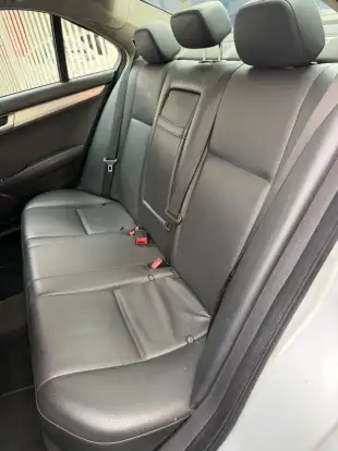 MERCEDES-BENZ-C 200-2011