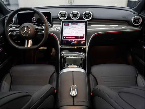 MERCEDES-BENZ-C 200-2025