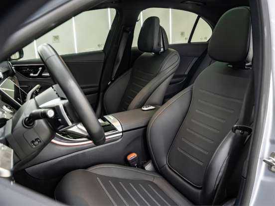 MERCEDES-BENZ-C 200-2025
