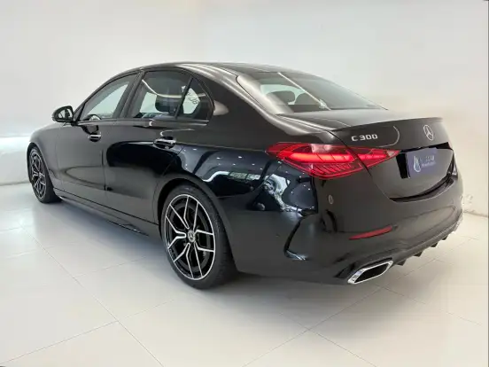 MERCEDES-BENZ-C 300-2025