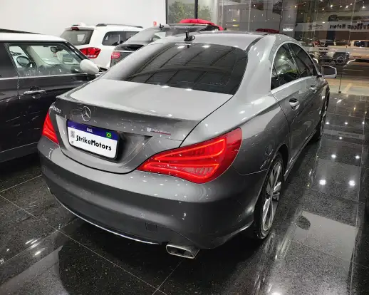 MERCEDES-BENZ-CLA 200-2014