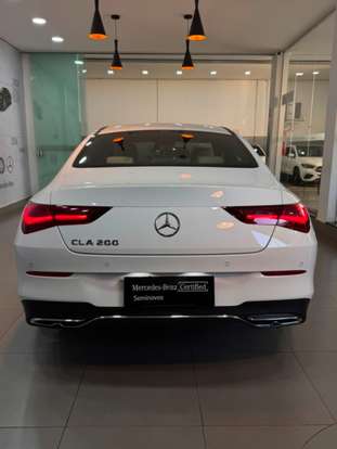 MERCEDES-BENZ-CLA 200-2025