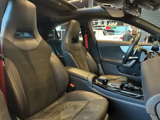 MERCEDES-BENZ-CLA 35 AMG-2021