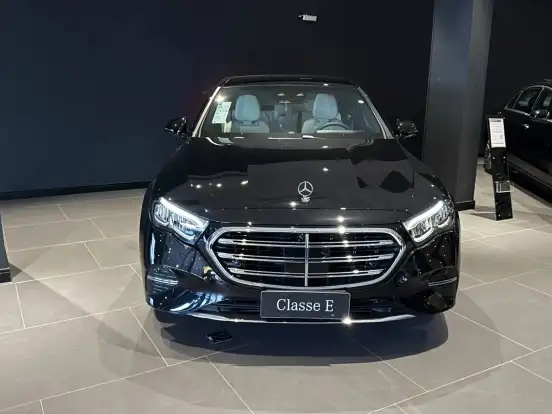 MERCEDES-BENZ-E 300-2025
