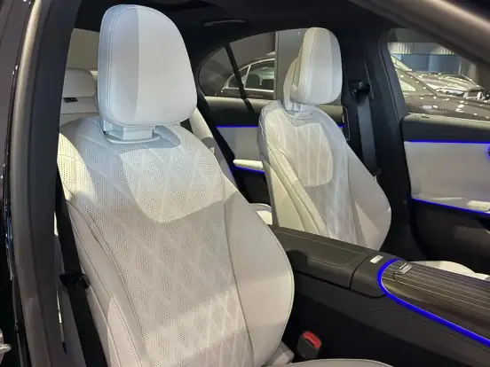 MERCEDES-BENZ-E 300-2.0 MHEV EXCLUSIVE 9G-TRONIC MERCEDES-BENZ-E 300-2025